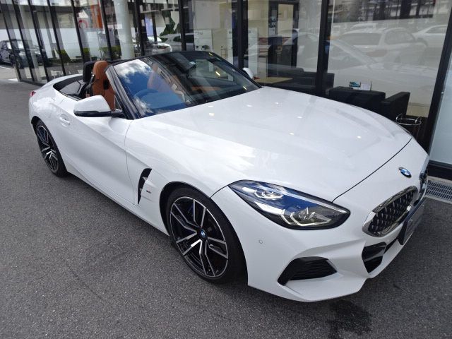 G29 z4 sDrive20i RHD