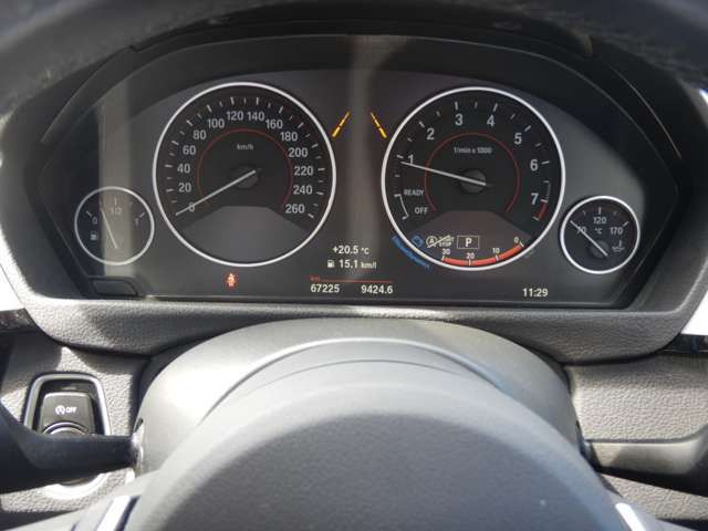 318I TOURING RHD