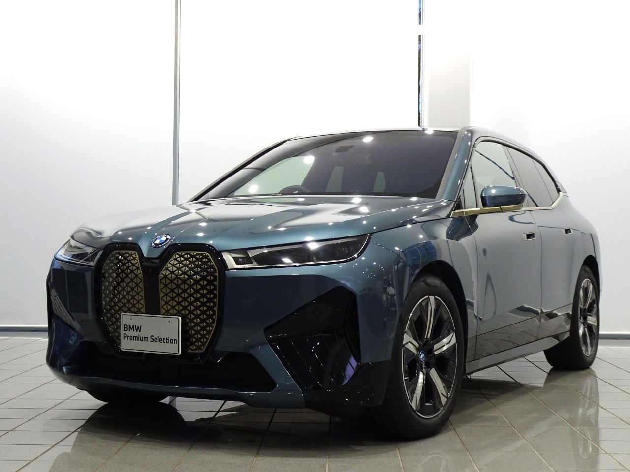 iX xDrive50