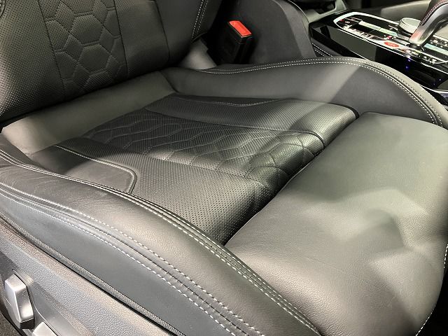 F97 X3 M RHD LCI