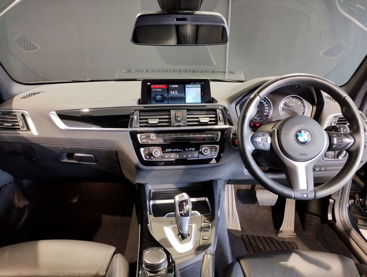 118D 5DOOR RHD