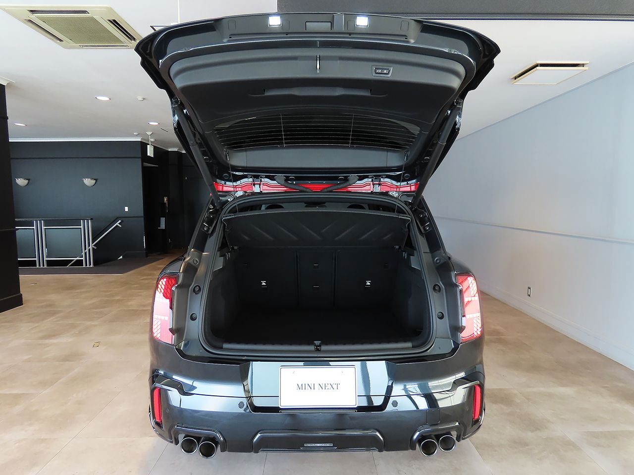 U25 MINI John Cooper Works Countryman ALL4