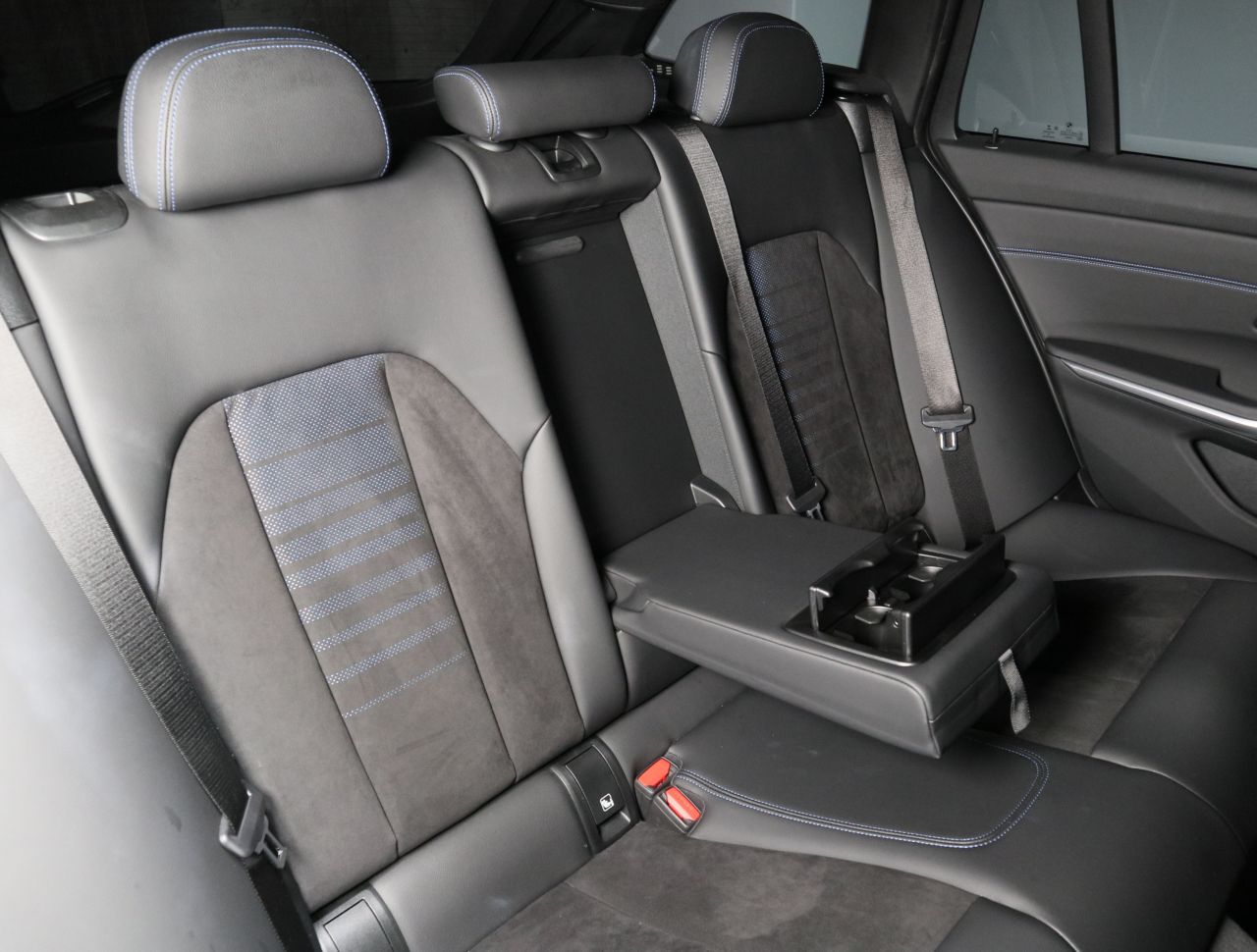 G21 320d xDrive Touring RHD