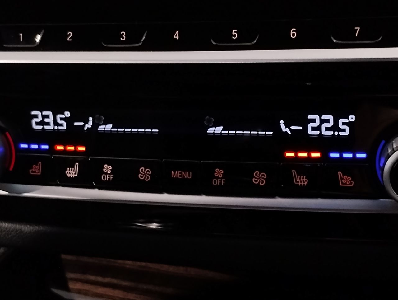 530e Sedan RHD