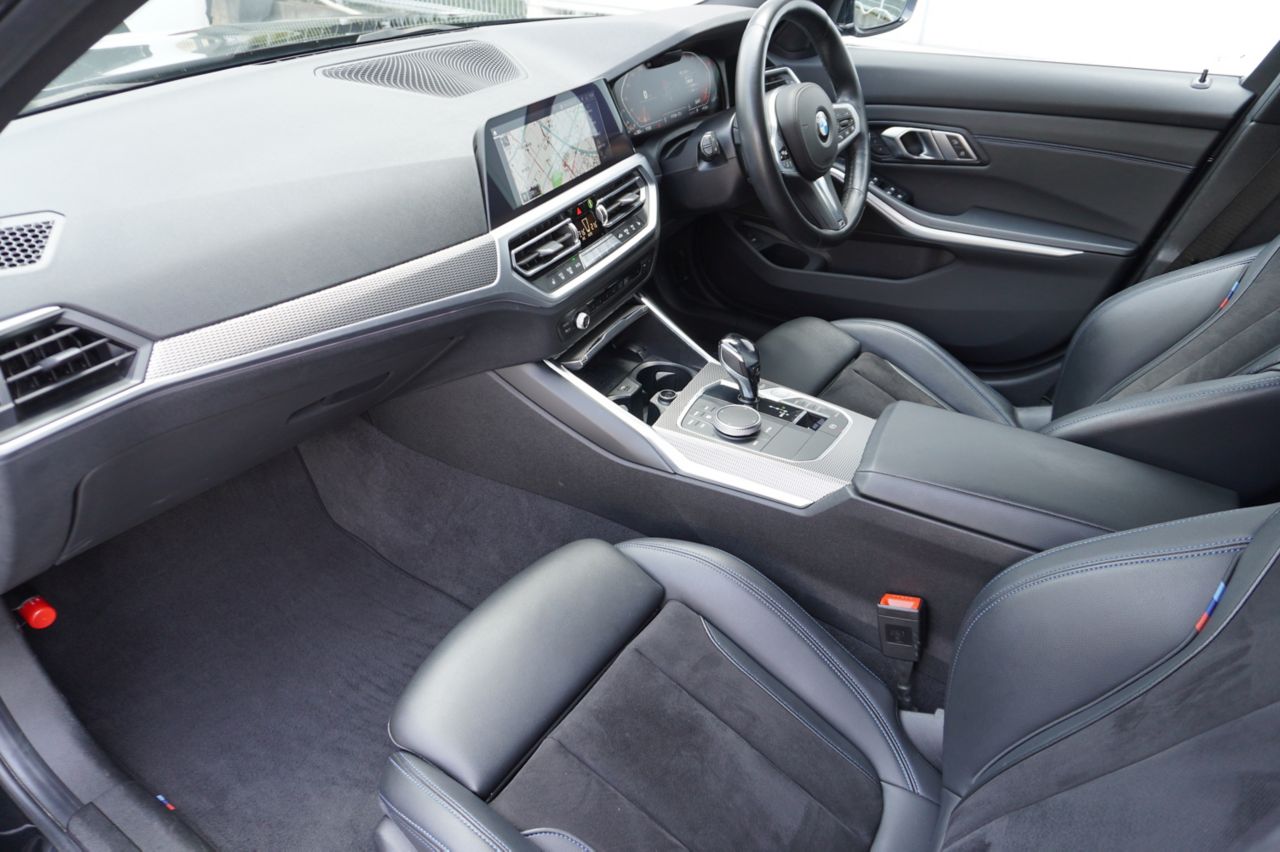 G21 320d xDrive Touring RHD