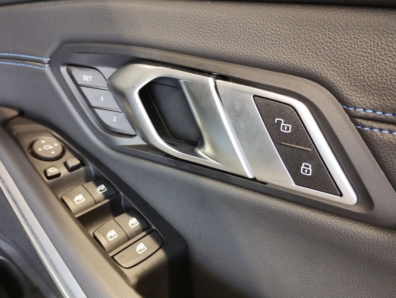 G20 320i Saloon RHD MX