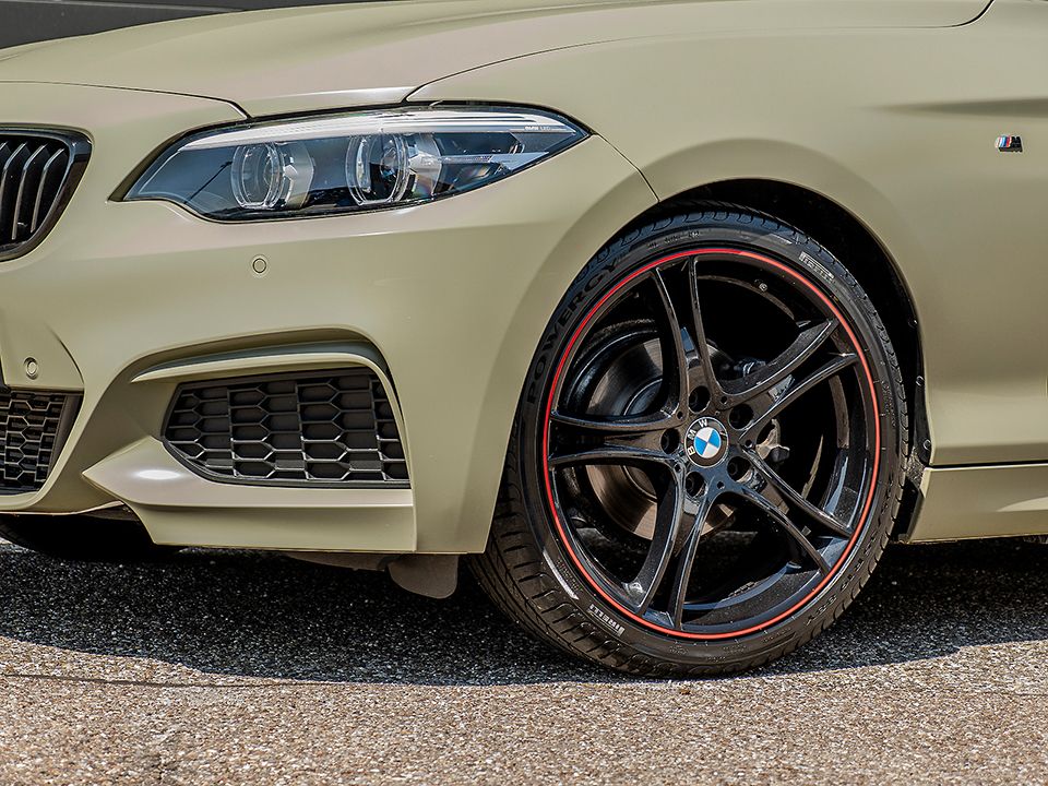 BMW 218