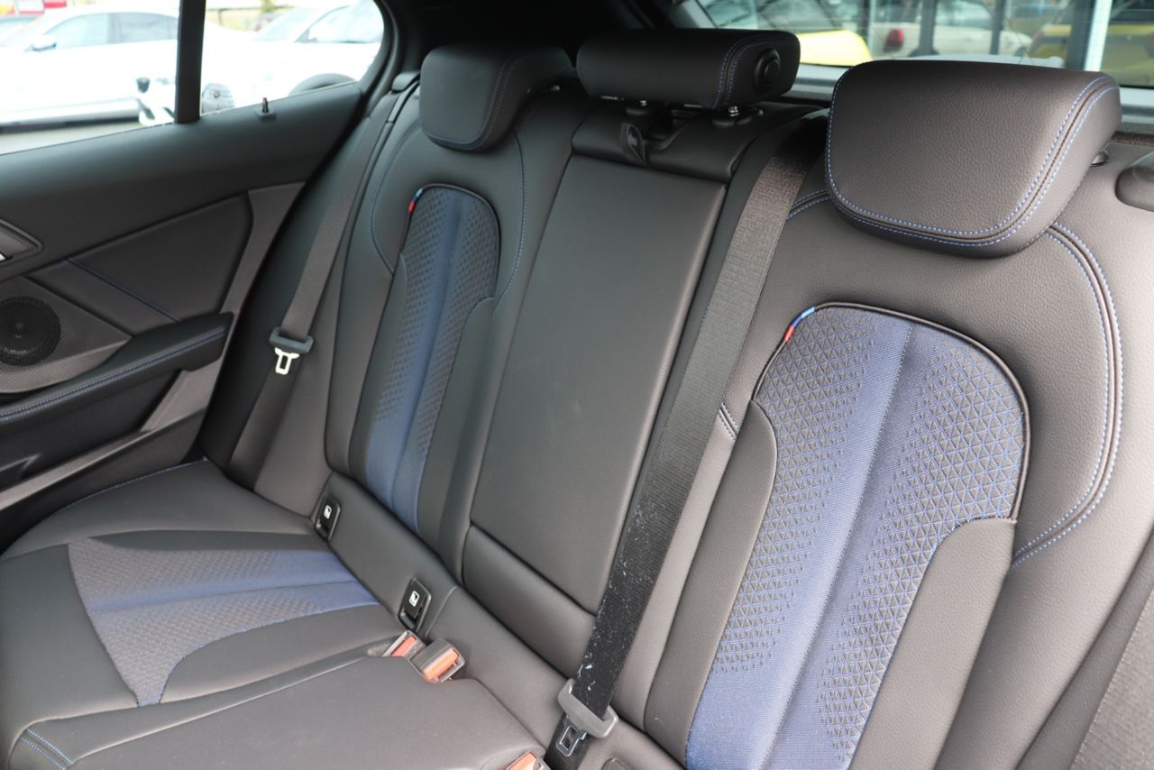 F40 118d Sports Hatch 5-door B47 2.0d