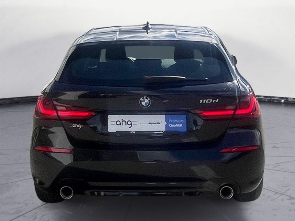 BMW 118