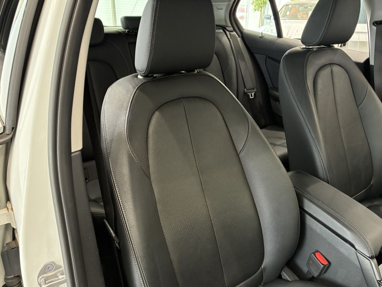 F40 118d Sports Hatch 5-door B47 2.0d