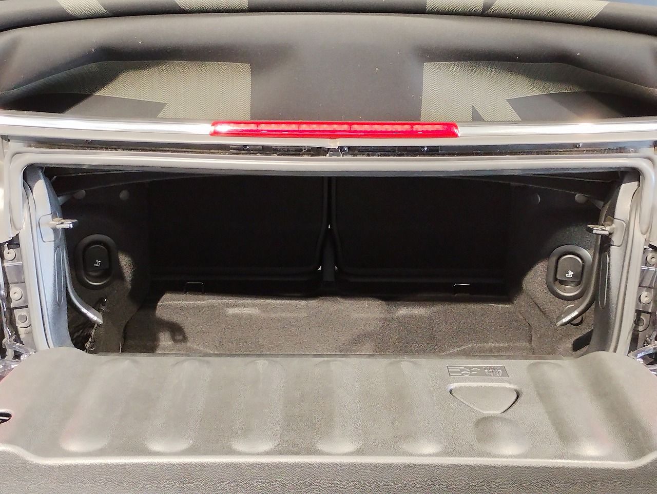 F57 MINI Cooper S Convertible LCI