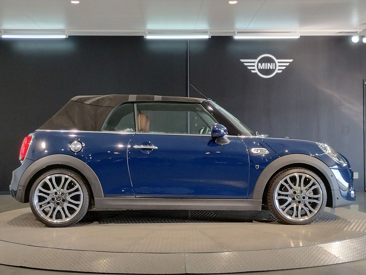 F57 MINI Cooper S Convertible LCI