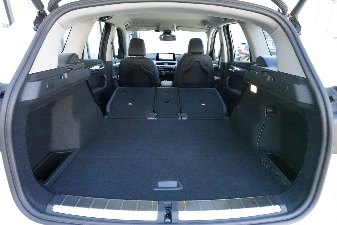 X1 sDrive18i RHD