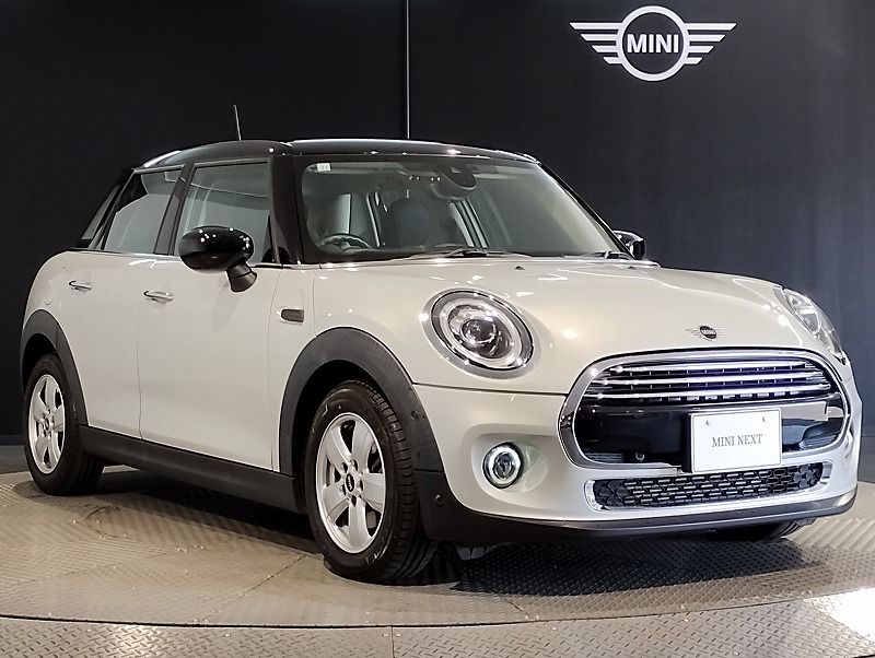 MINI F55 Cooper D 5dr Hatch LCI