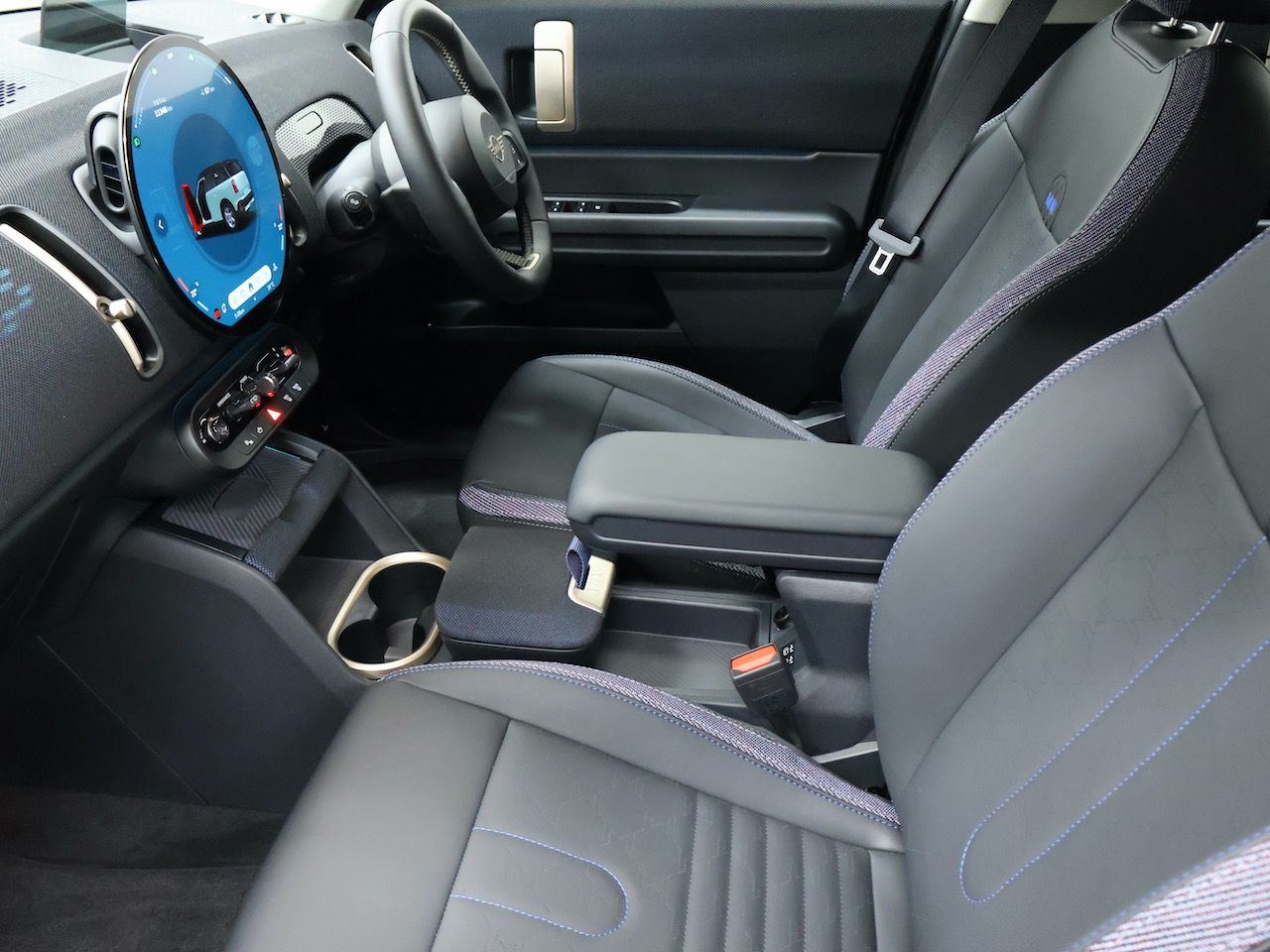 U25 MINI Countryman E