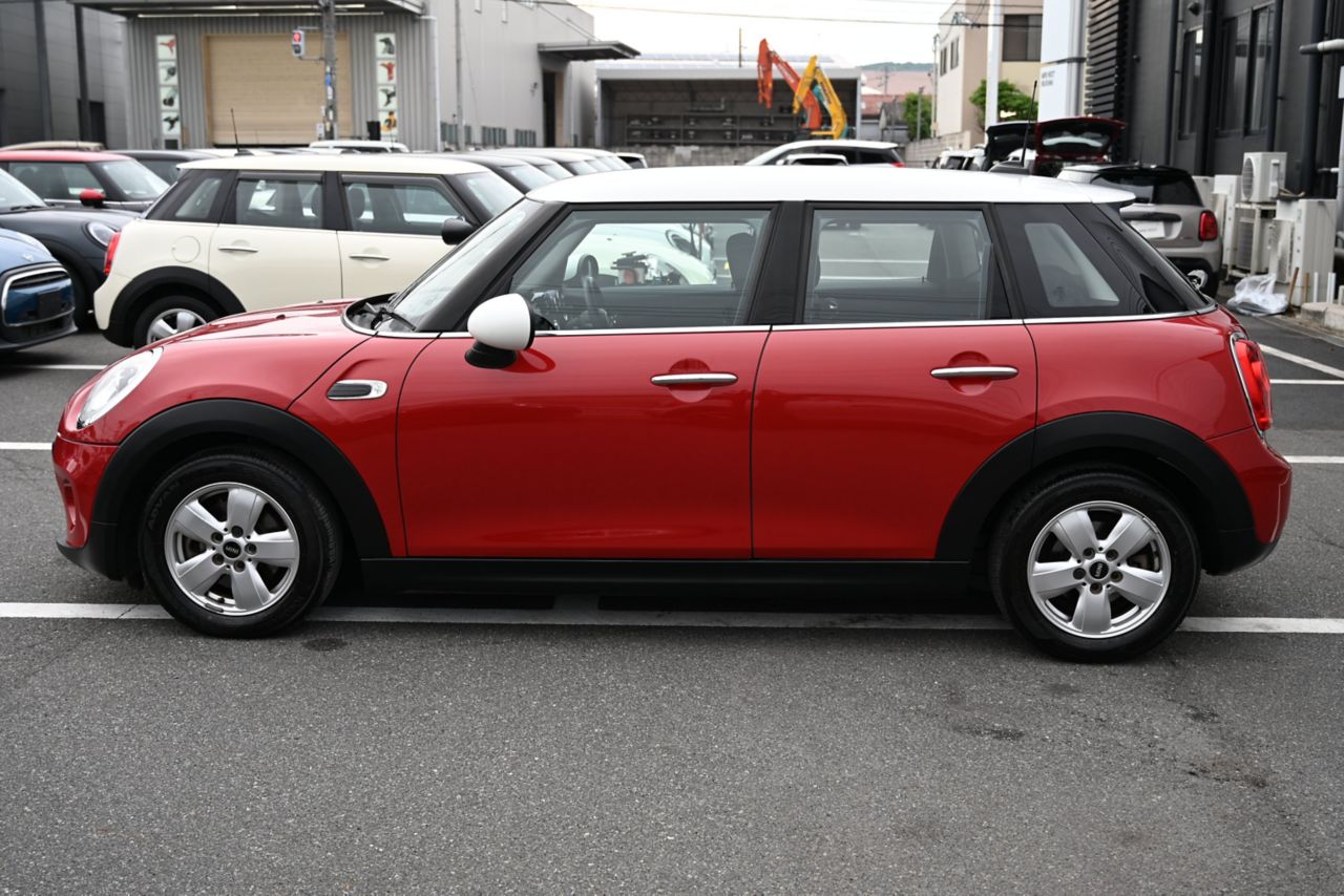 F55 COOPER