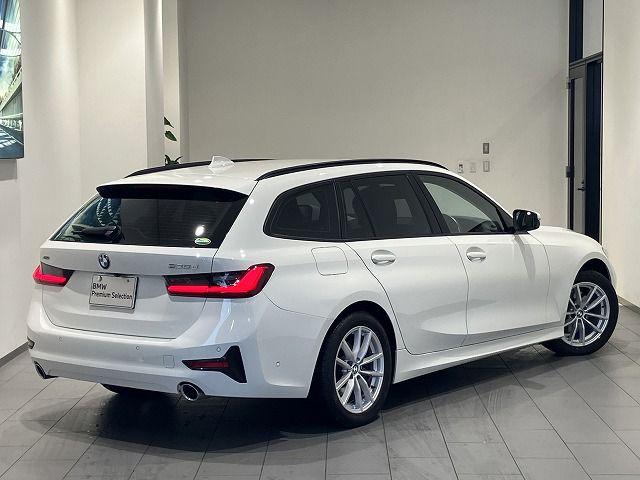 G21 320d xDrive Touring RHD