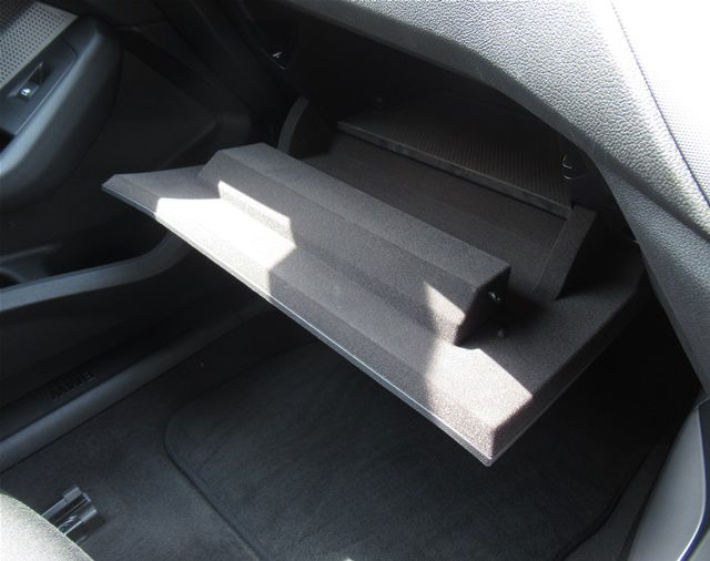 F40 118d Sports Hatch 5-door B47 2.0d