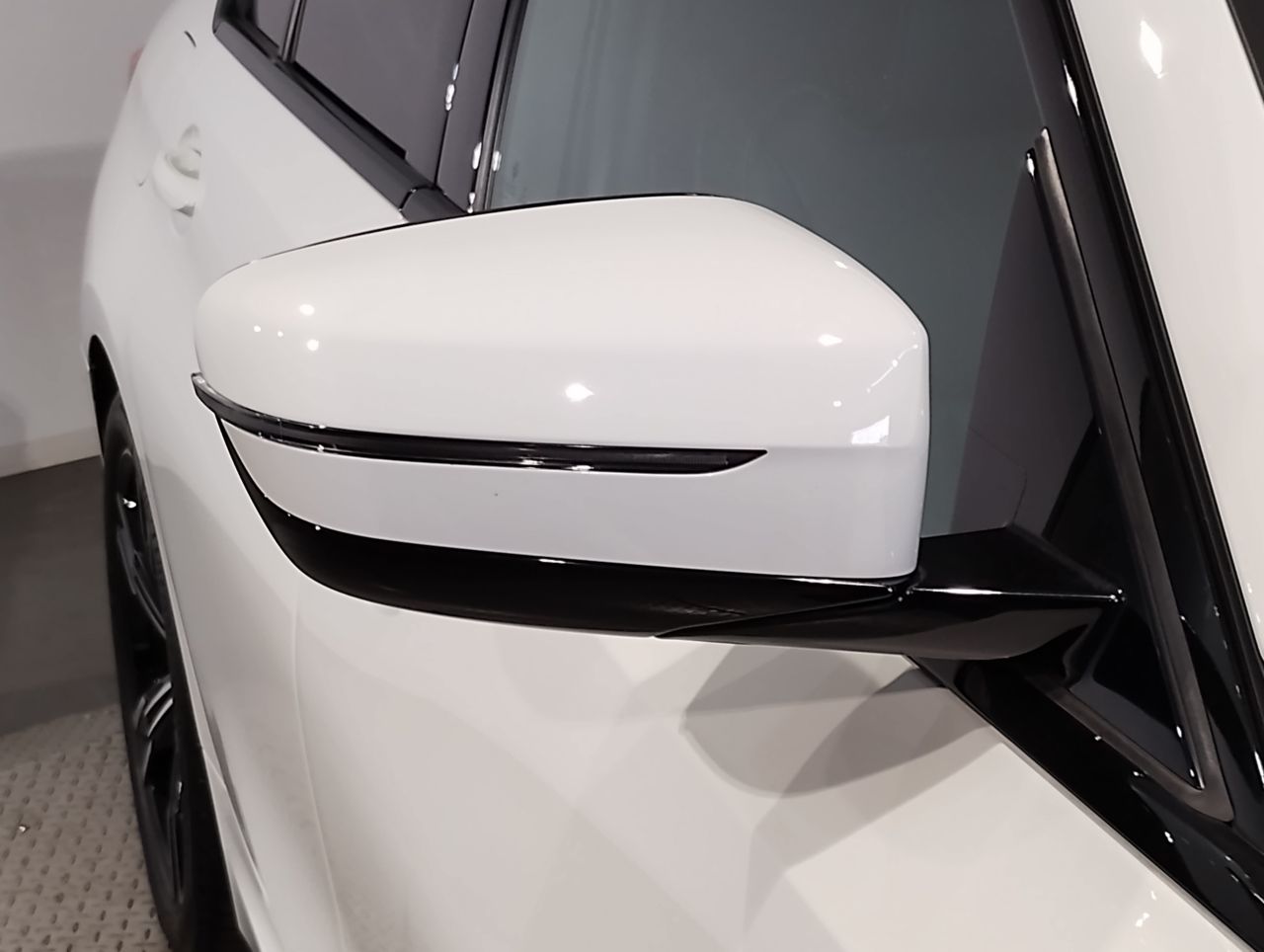 320d xDrive Berline RHD