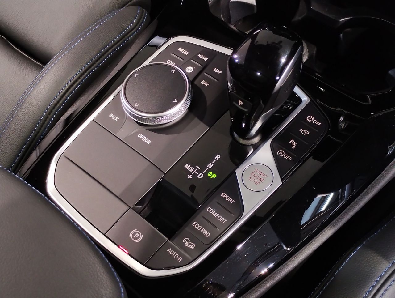 G01 X3 M40i RHD LCI ZA