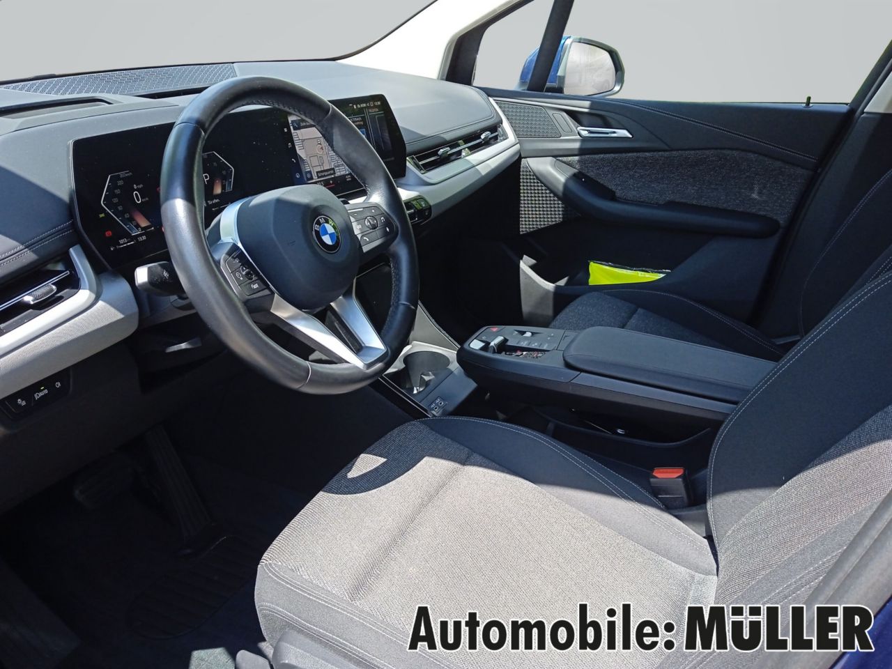 BMW 218