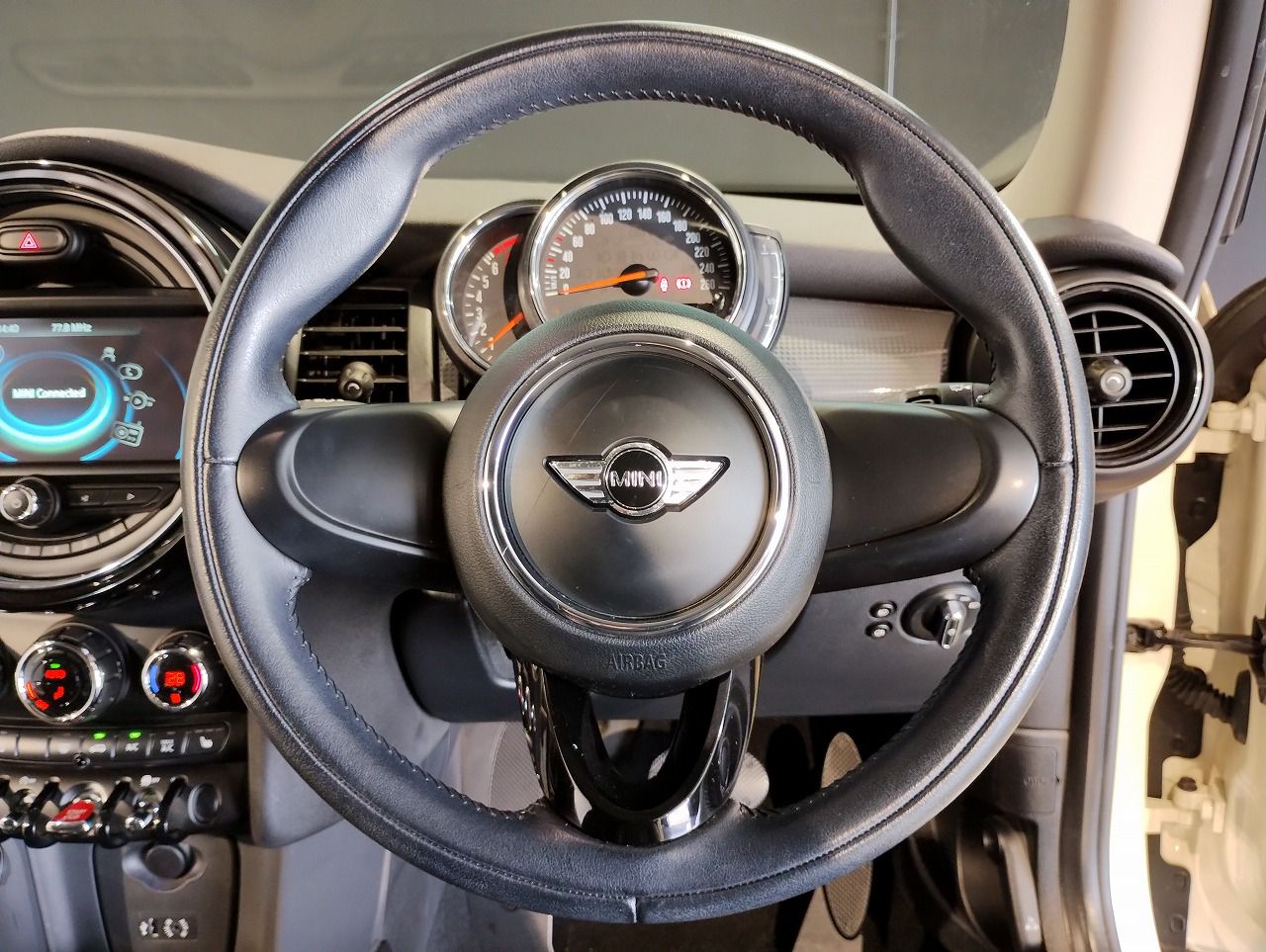 F56 MINI COOPER
