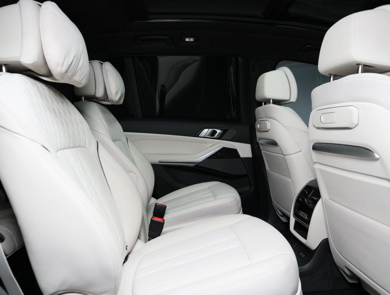 X7 xDrive40d RHD US