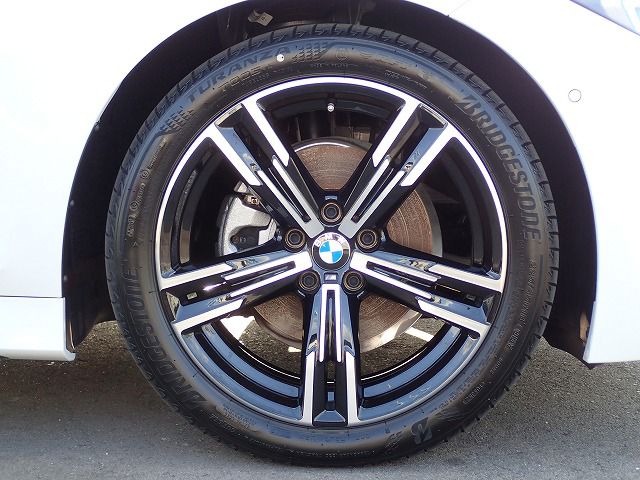 G20 320i Saloon LCI RHD MX