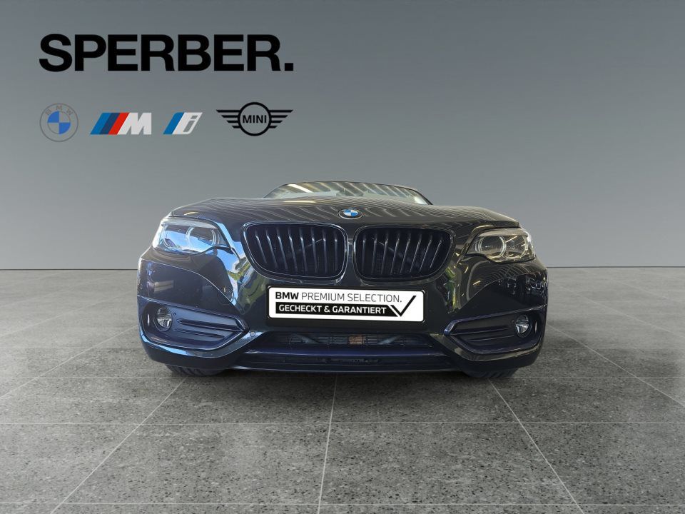 BMW 218