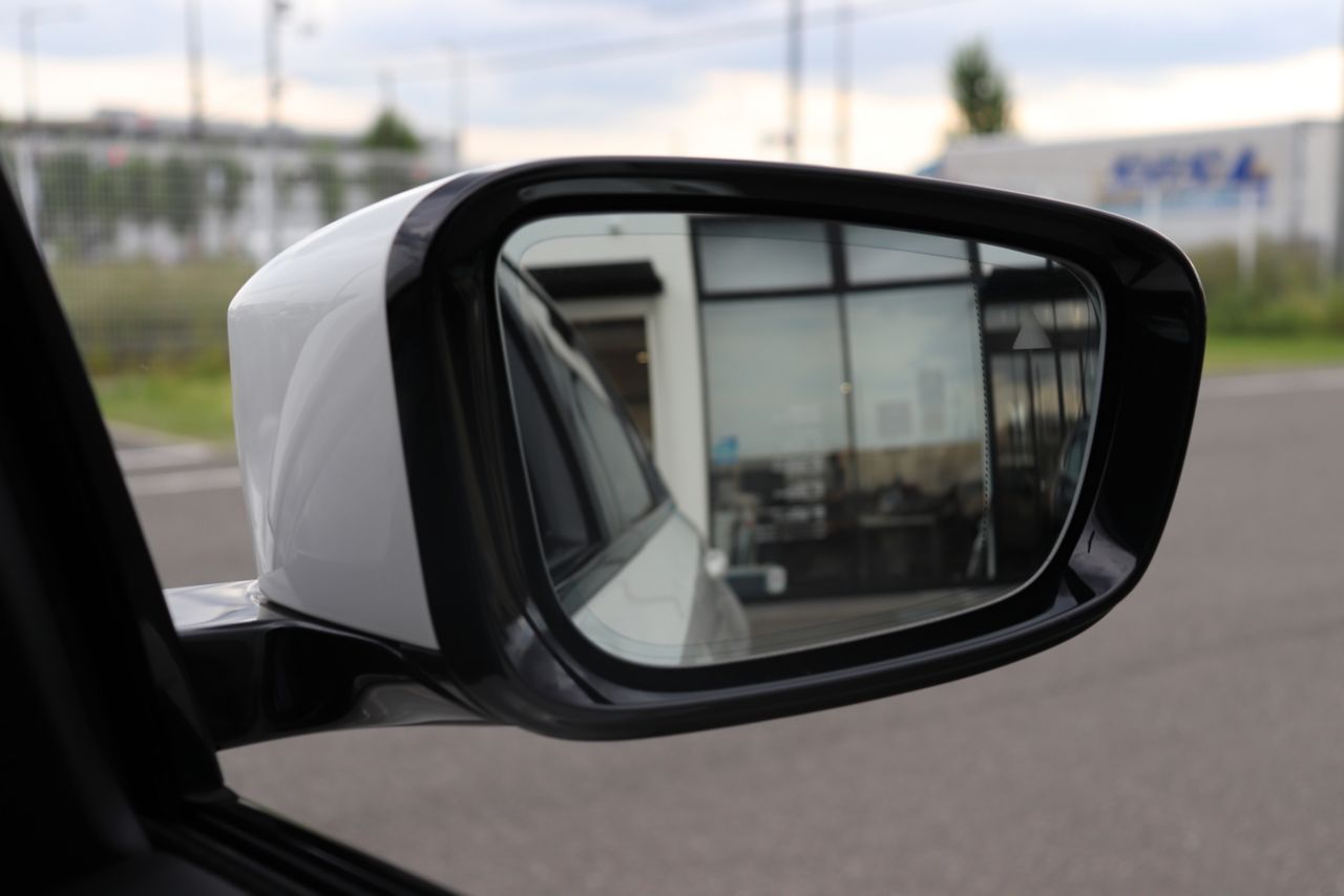 320d xDrive Berline RHD