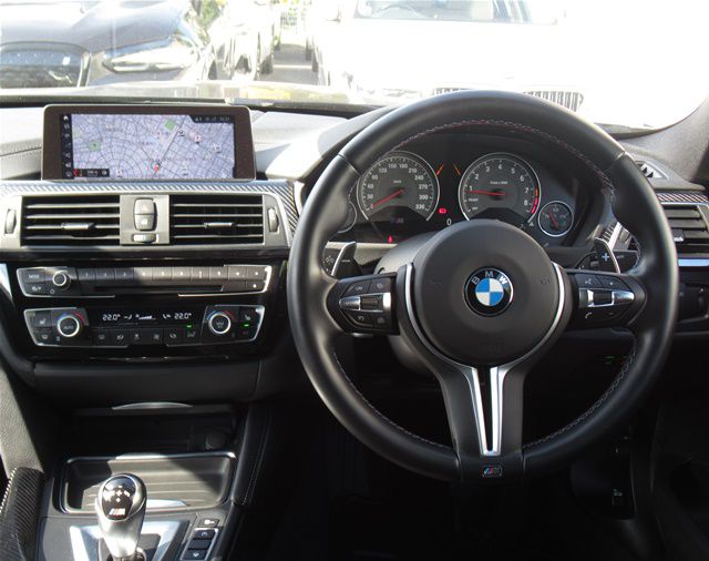 M3 LIMOUSINE RHD