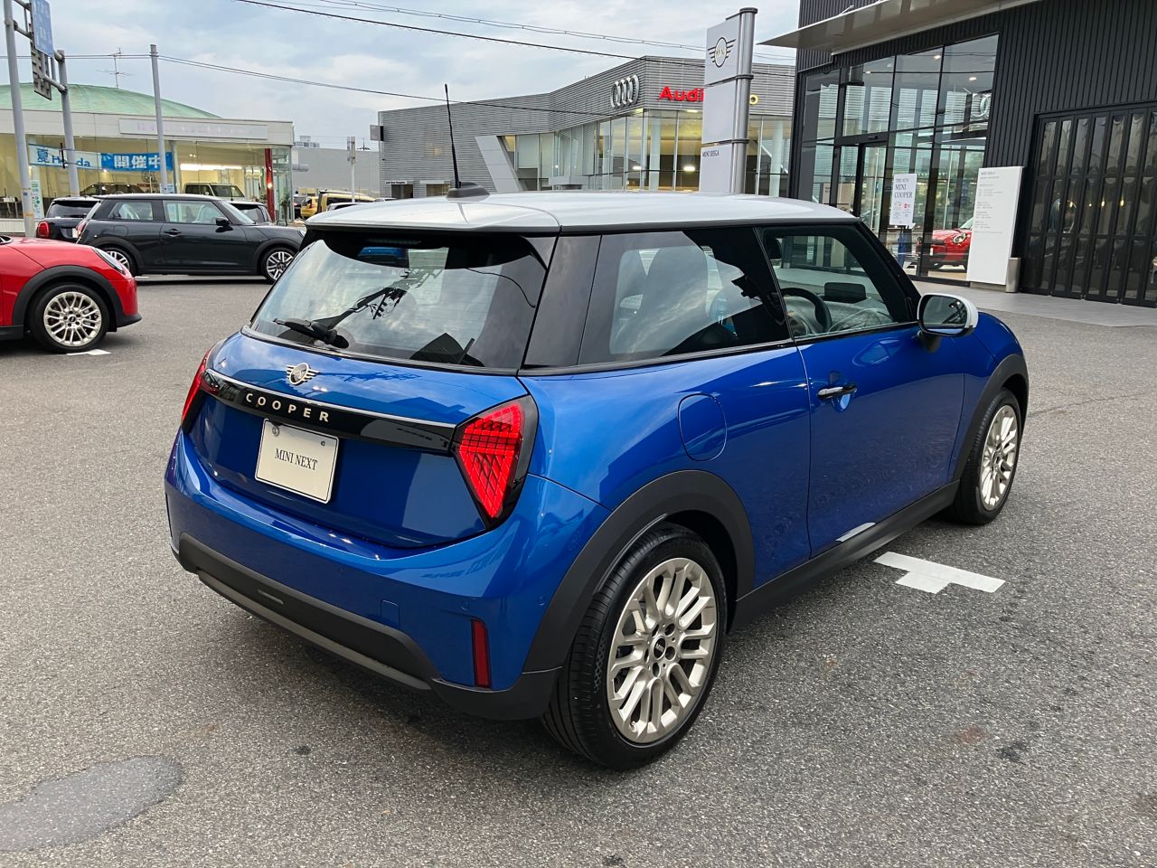 F66 MINI Cooper C 3Dr