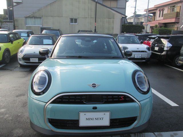 F66 MINI Cooper S 3Dr