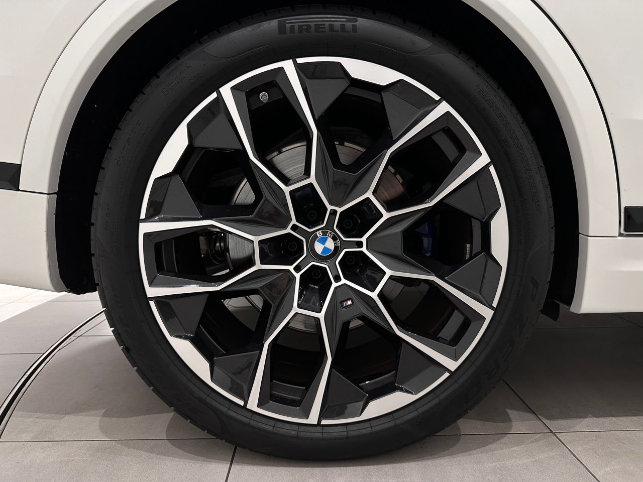 X7 xDrive40d RHD US