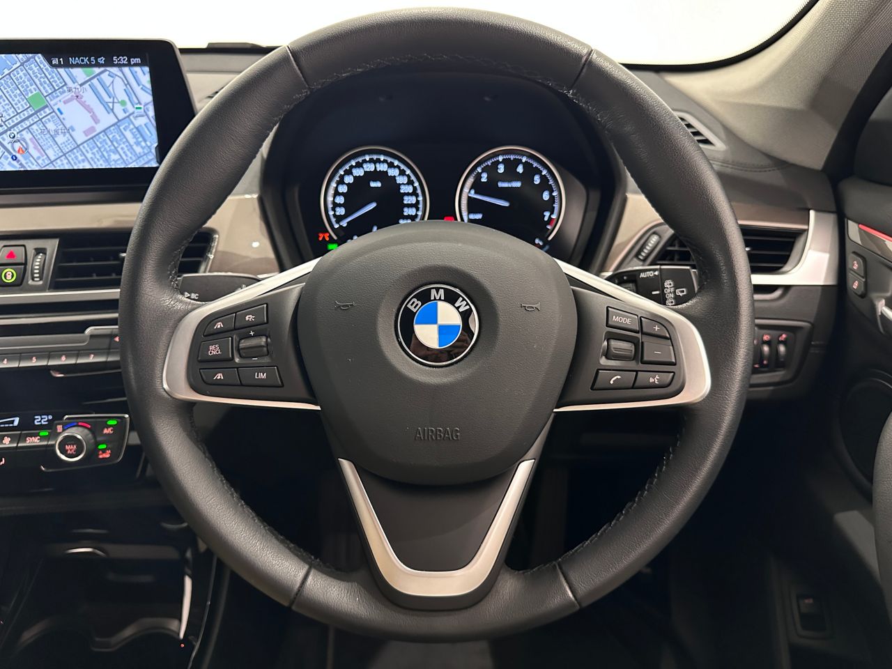 X1 sDrive18i RHD