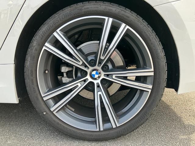 320d xDrive Berline RHD