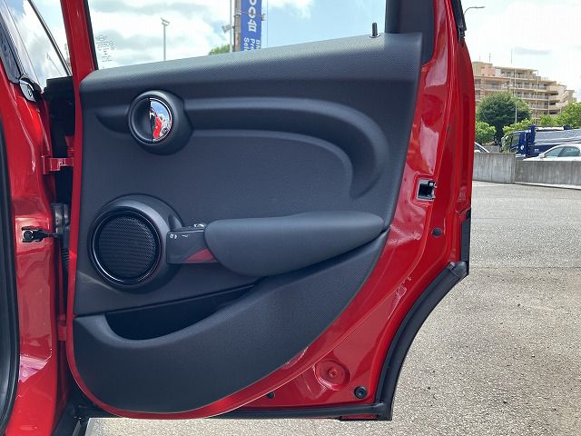 F55 MINI Cooper 5-Door Hatch LCI