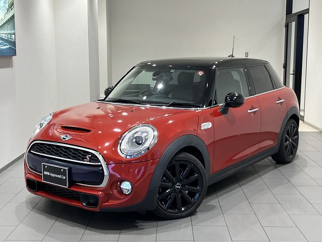 MINI COOPER S 5 DOOR