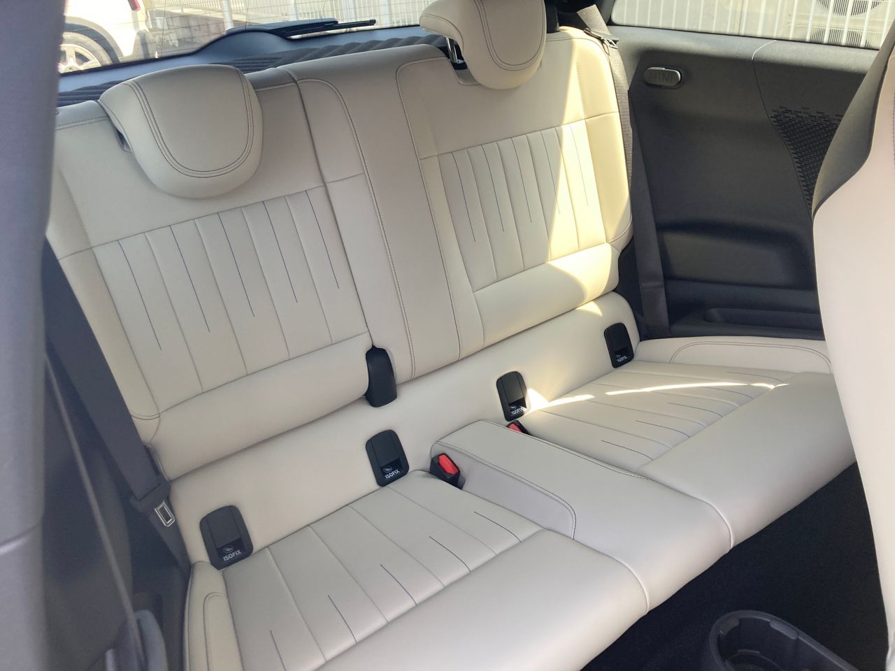 J01 MINI Cooper SE