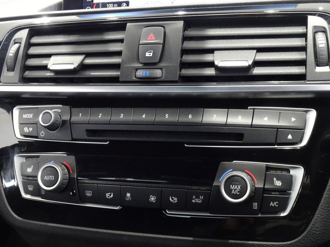 118 5DOOR RHD