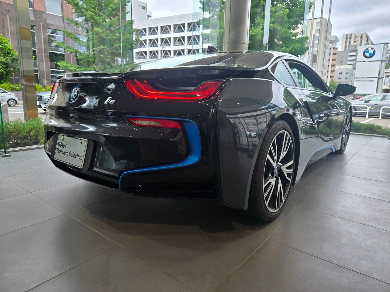 BMWI I8 RHD