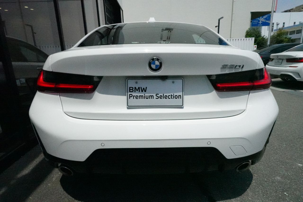 G20 320i Saloon LCI RHD MX