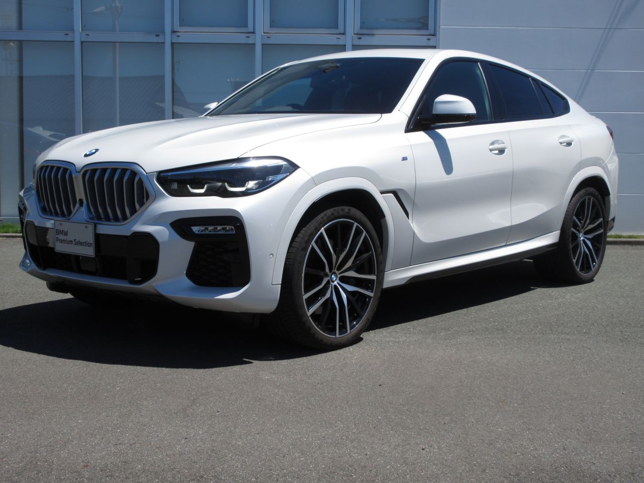 X* xDrive30d RHD