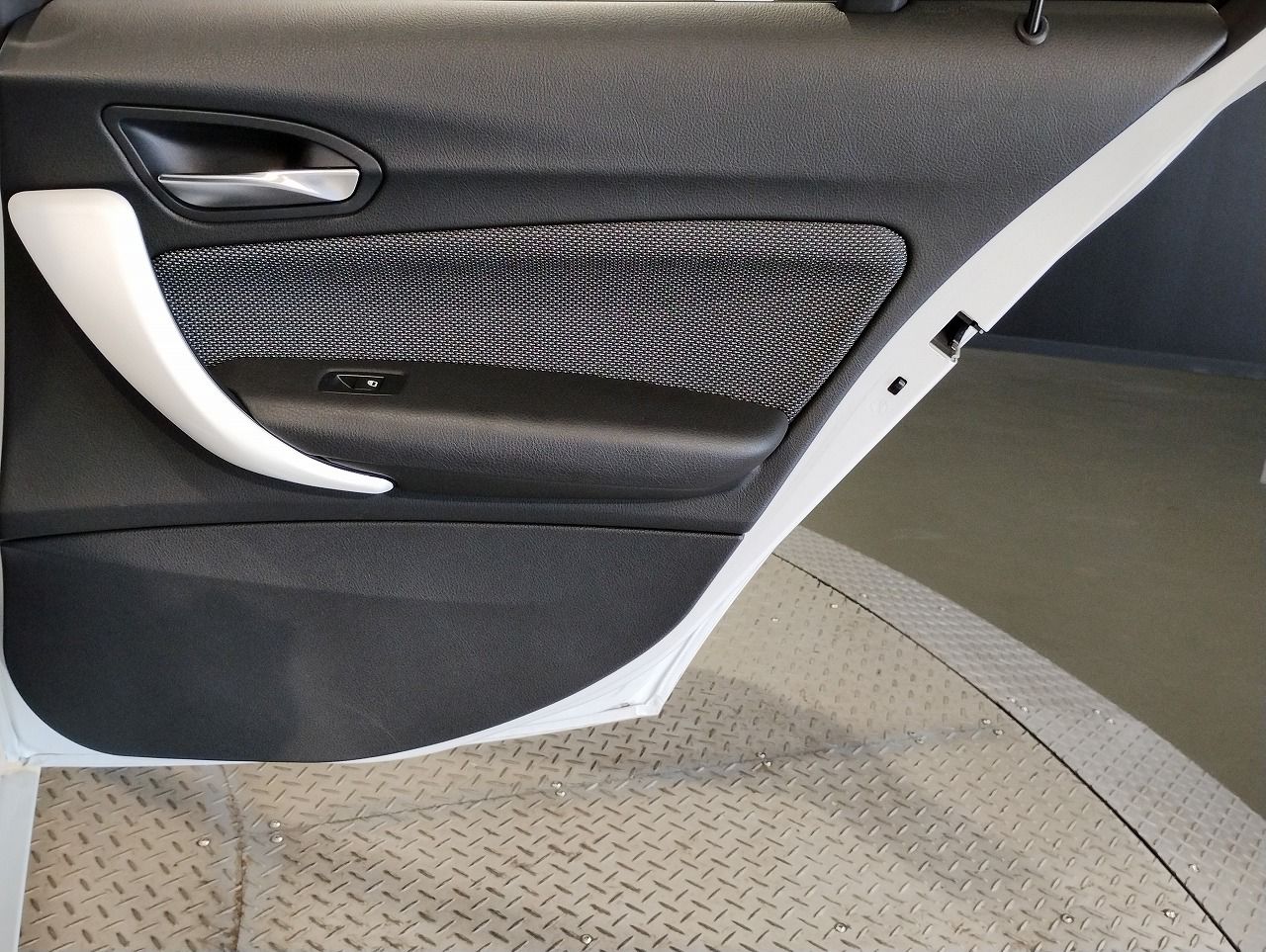 118D 5DOOR RHD