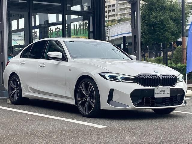 320d xDrive Berline RHD