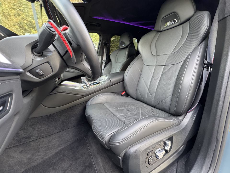 BMW XM