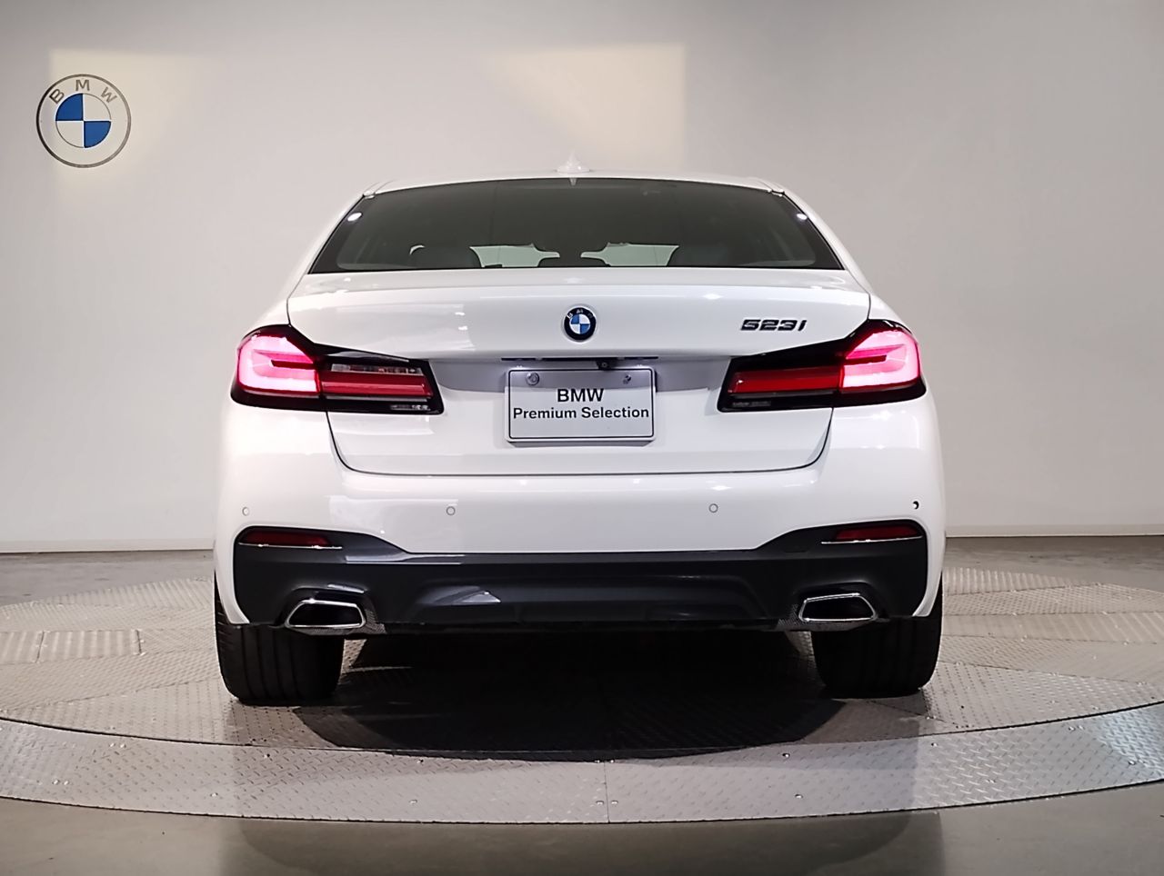 520i Sedan RHD