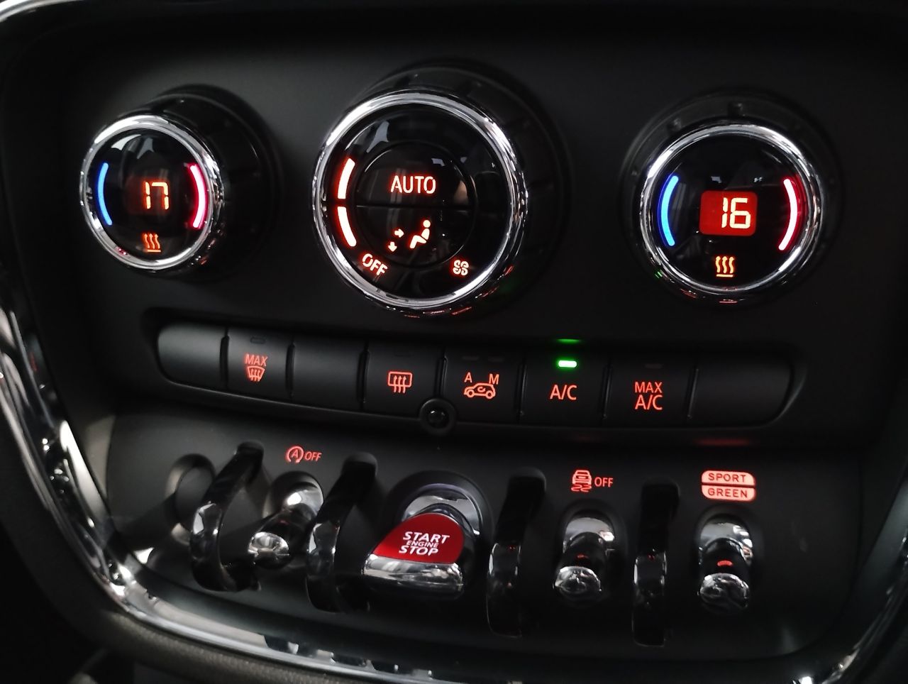 MINI COOPER S CLUBMAN