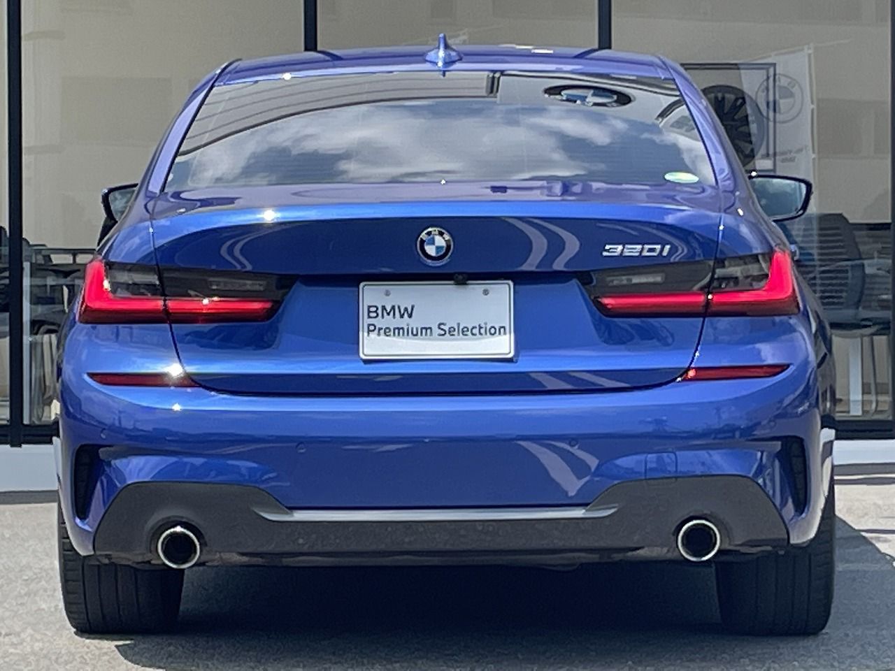 G20 320i Saloon RHD TU