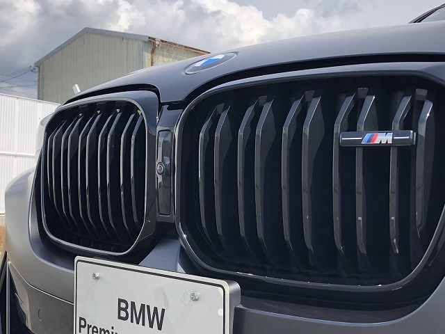 G01 X3 M40d RHD LCI
